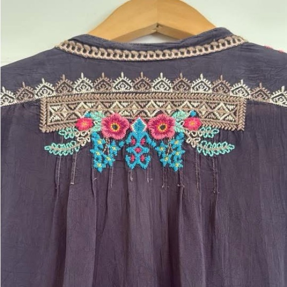 Bethanie Tunic - Picture 2 of 3